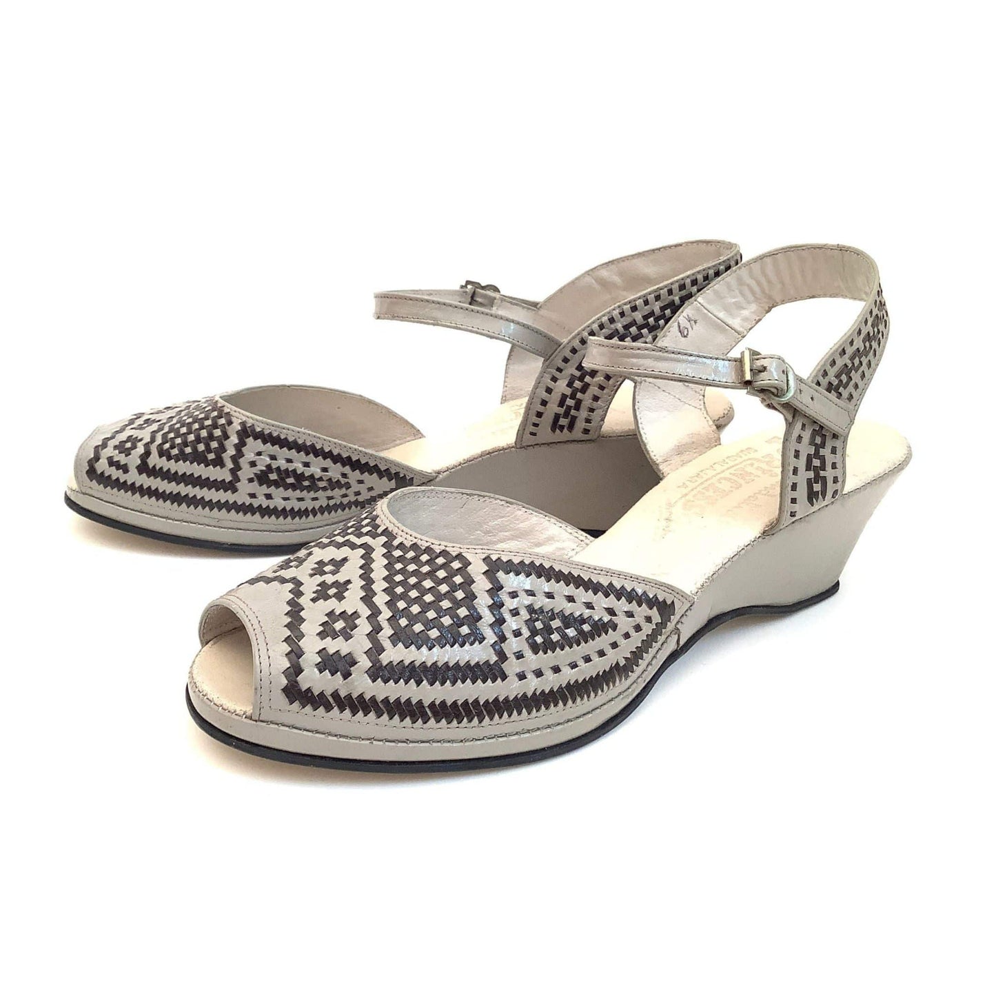 1930s Woven Leather Sandals 9 / Gray / Vintage 1930s