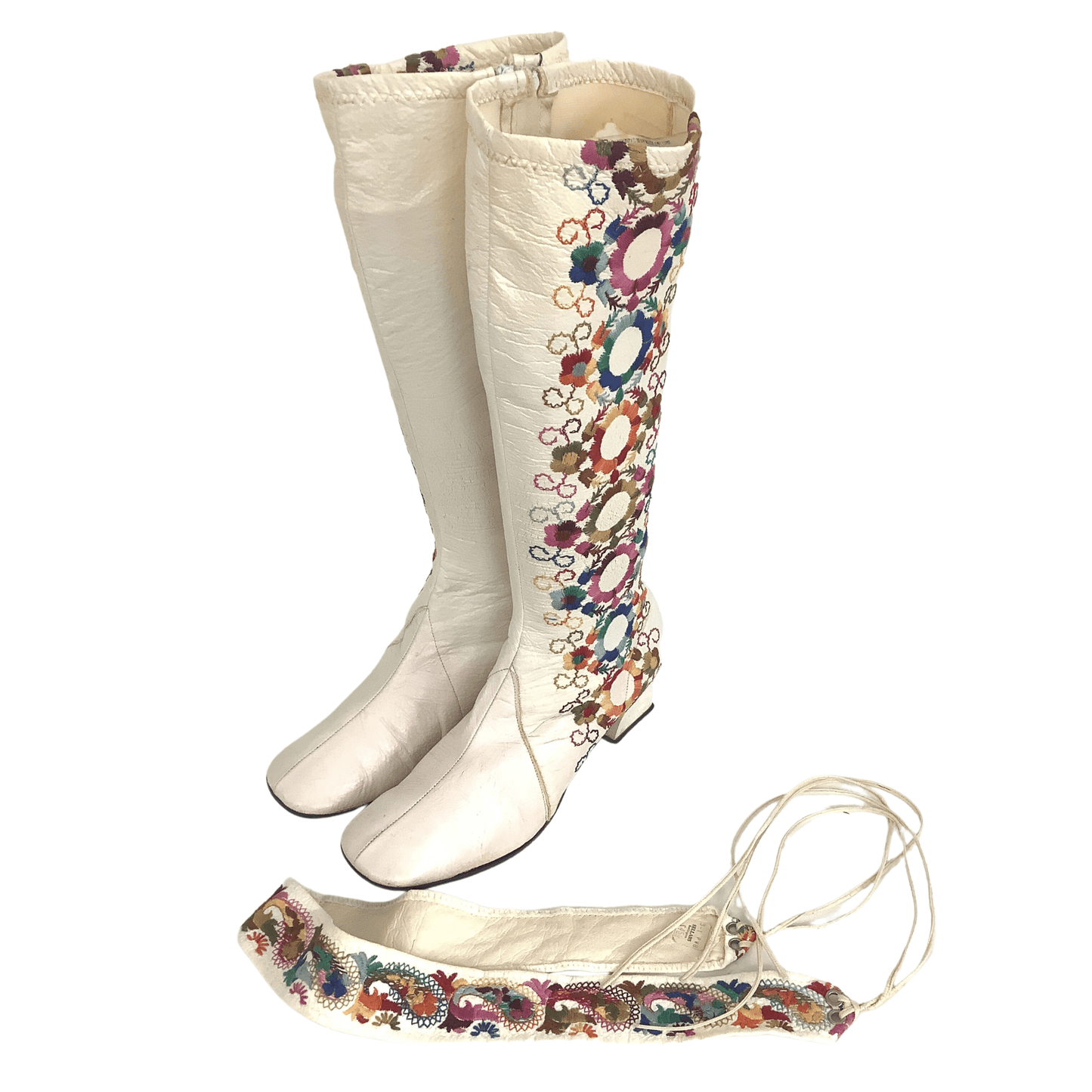 1960s Embroidered Boots 7.5 / Multi / Vintage 1960s