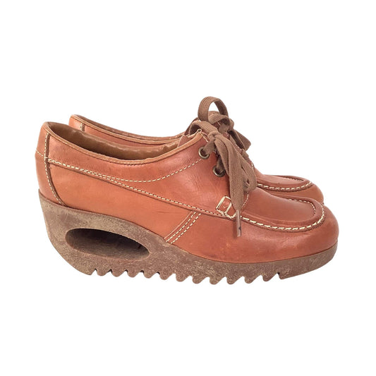 1970s Funky Platform Oxfords 7 / Tan / Vintage 1970s