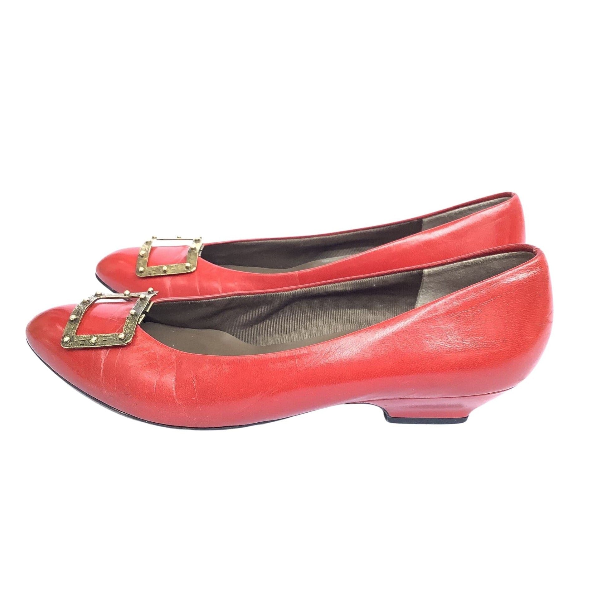 1980s Red Low Heel Pumps 9 / Red / Vintage 1980s