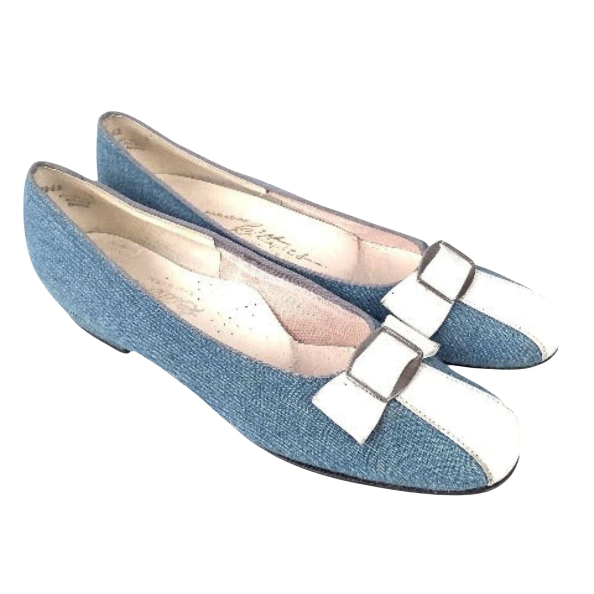 1980s Vintage Retro Flats 7.5 / Blue / Vintage 1980s