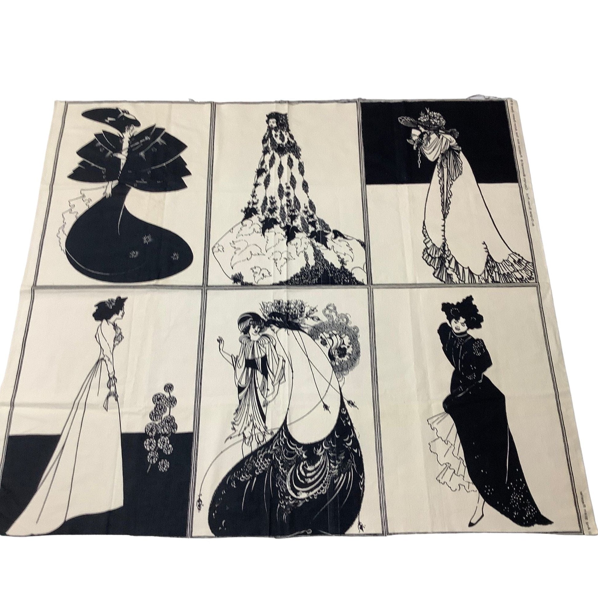 Aubrey Beardsley Art Cotton / B&W / Vintage 1980s