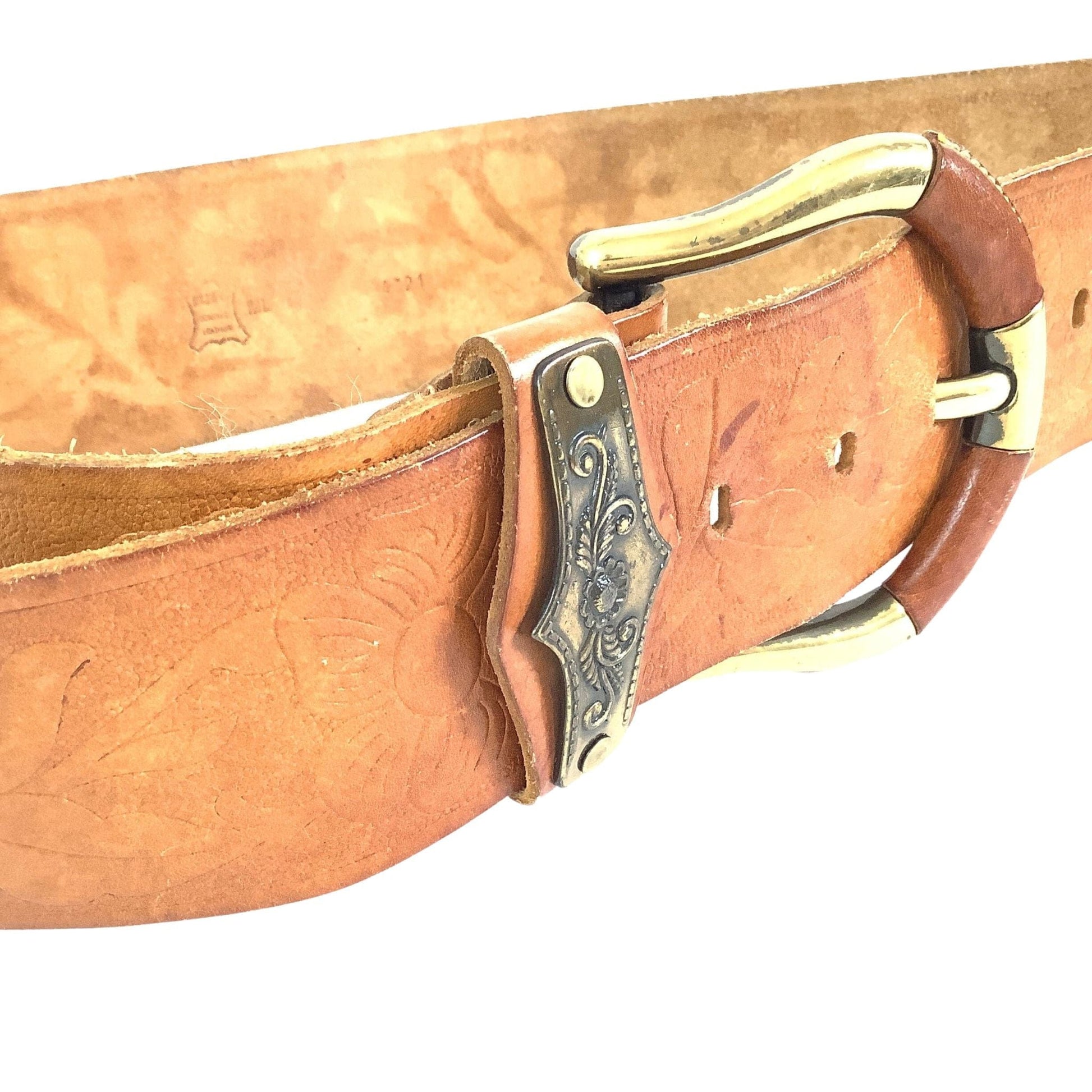 Avion International Belt Medium / Tan / Vintage 1970s