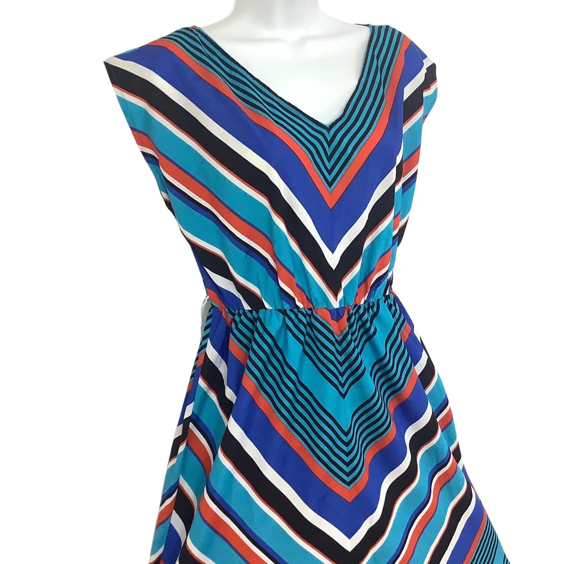 Chevron Shift Dress Small / Multi / Vintage 1980s