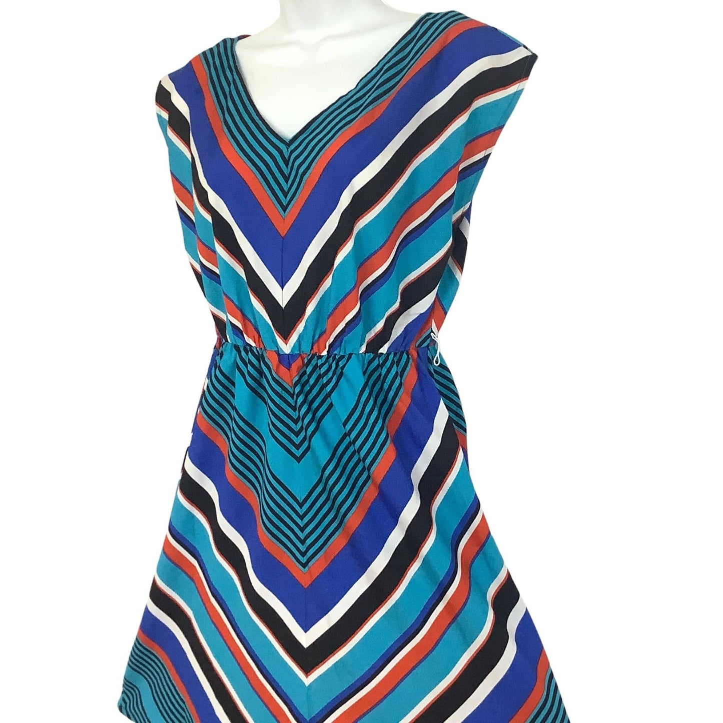 Chevron Shift Dress Small / Multi / Vintage 1980s