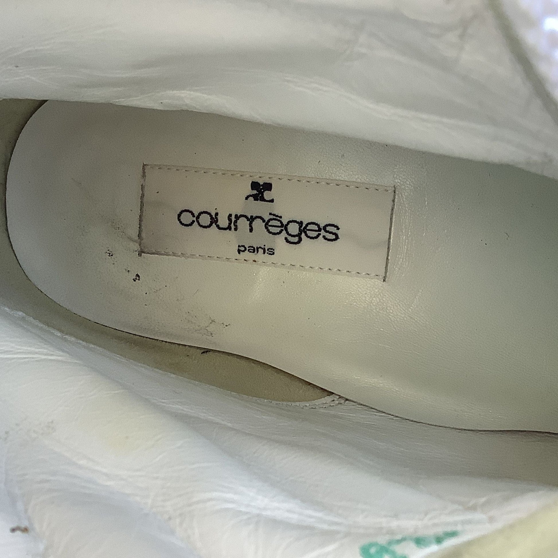 Courreges 1960s Boots 6.5 / White / Mod