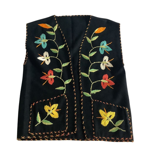 Ethnic Embroidered Vest Medium / Black / Vintage 1950s