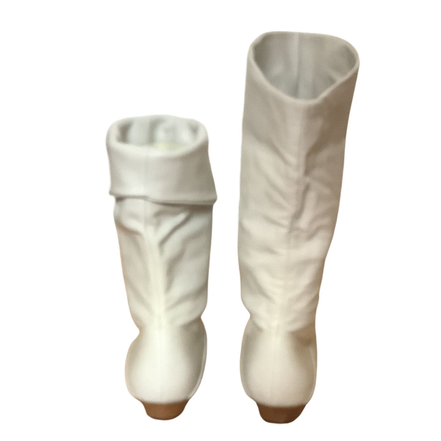 Fold Top Flat Boots 7 / Beige / 1990s Boots