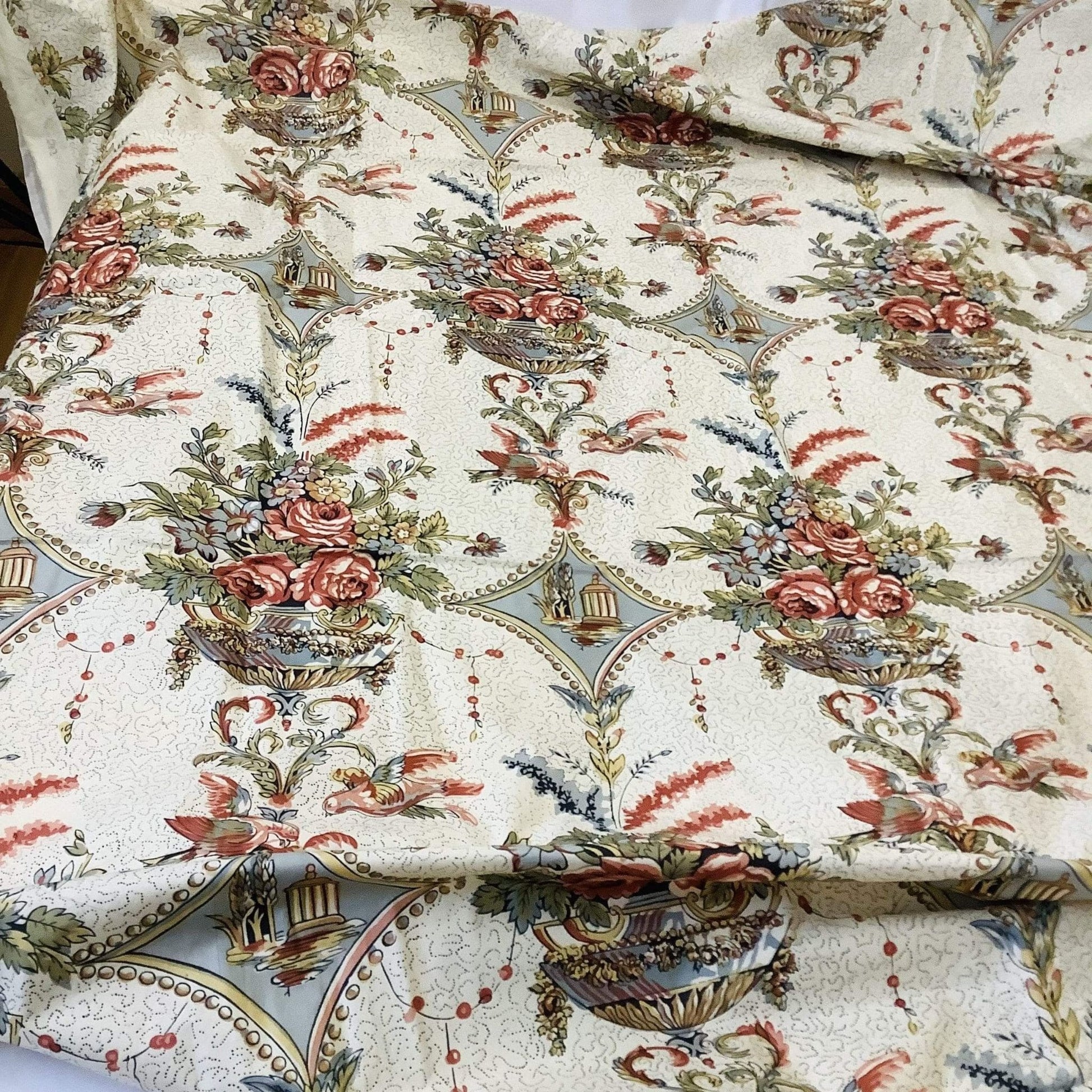 French Floral Fabric Remnant Multi / Cotton / Vintage 1980s