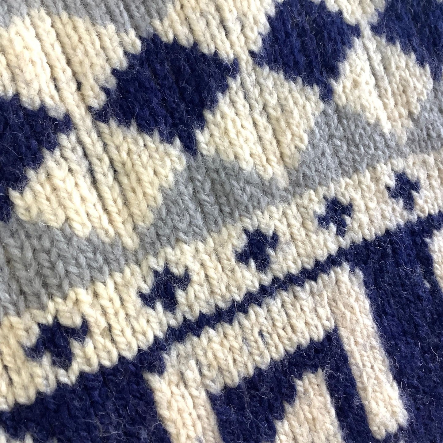 Geometric Wool Sweater Small / Multi / Vintage 1980s