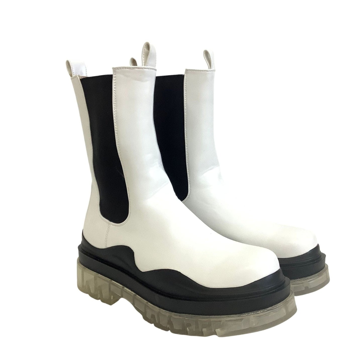 Lug Sole Azalea Boots 7 / B&W / Y2K - Now