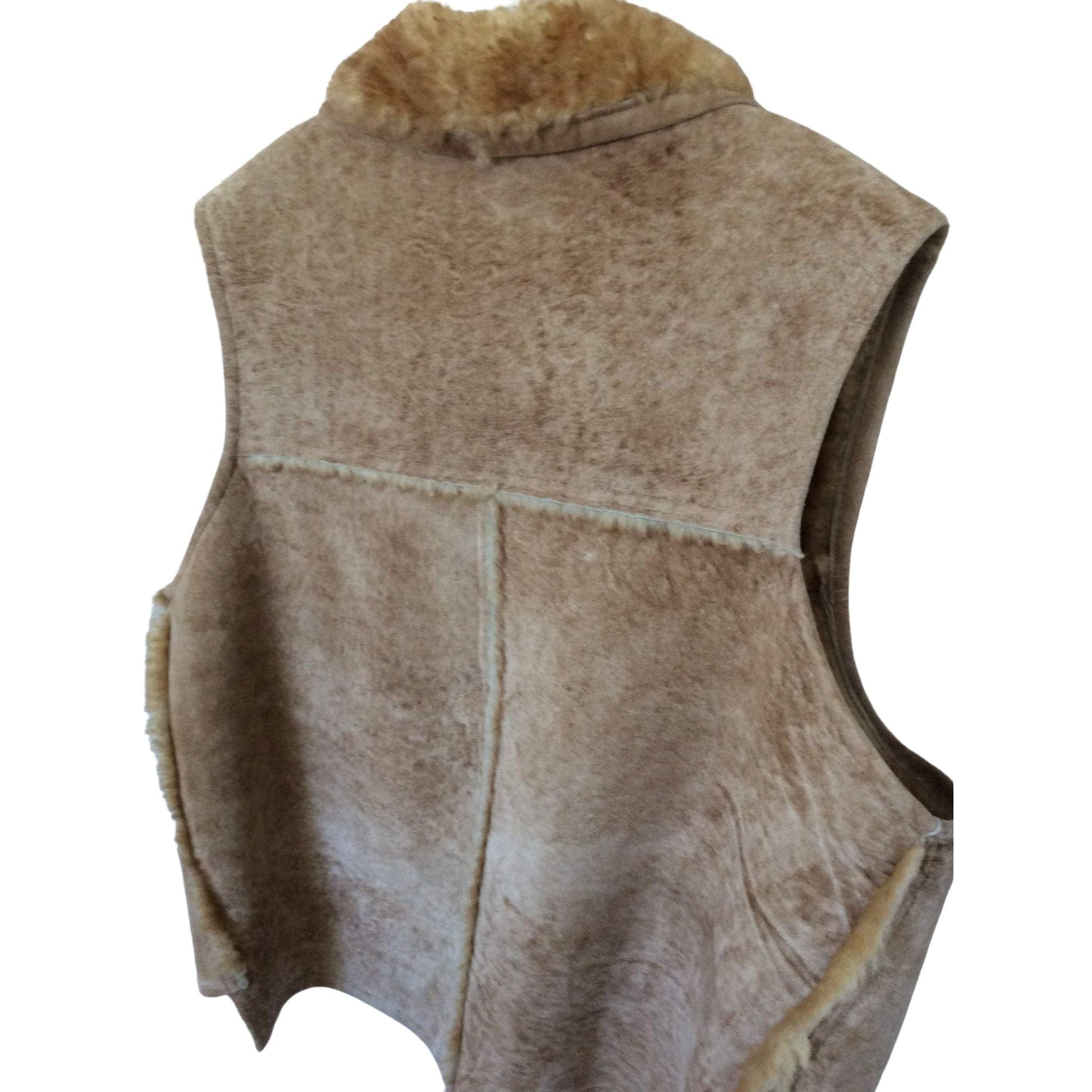 Overland Sheepskin Vest Large / Shearling / Y2K - Now