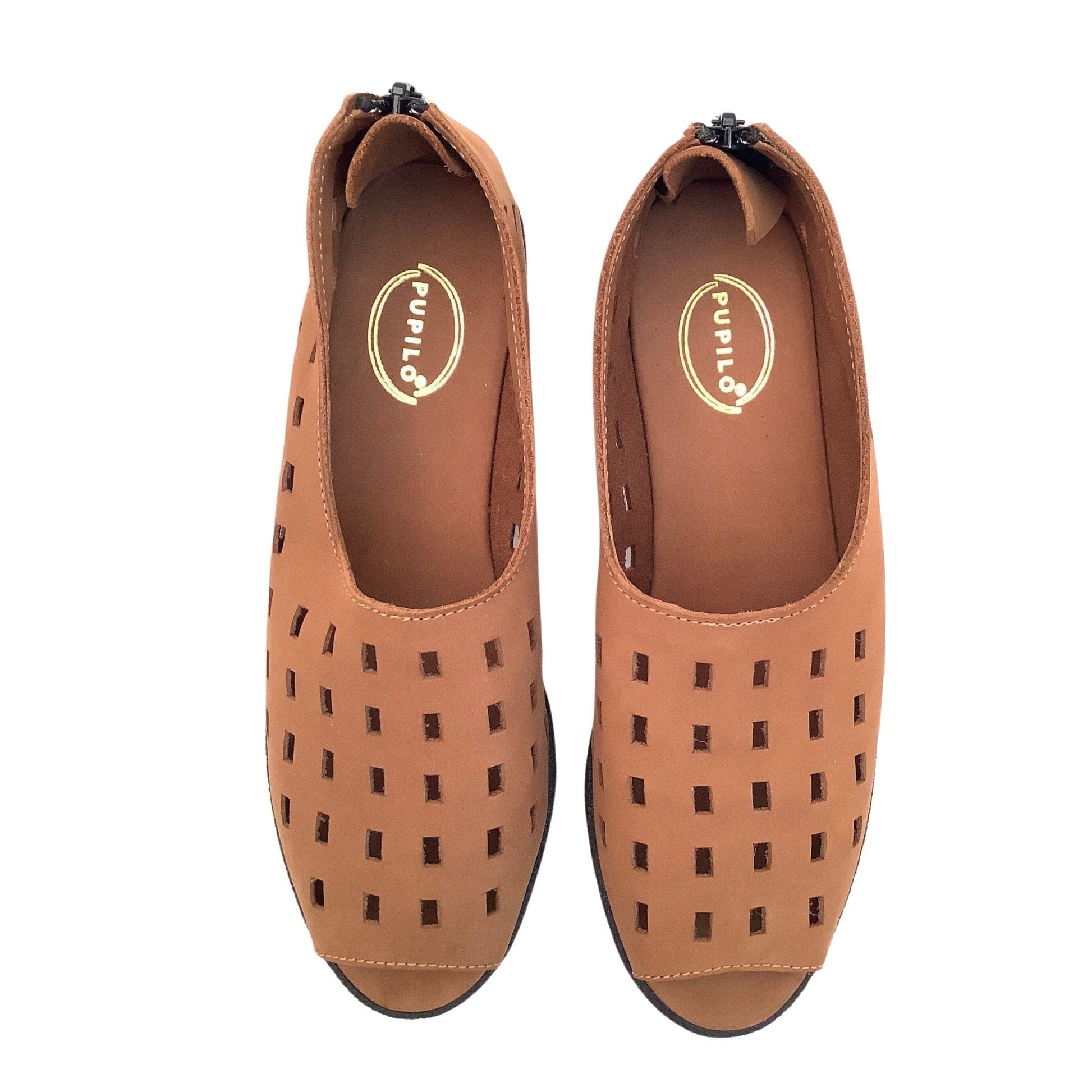 Perforated Flat Heel Shoes 7.5 / Brown / Y2K - Now