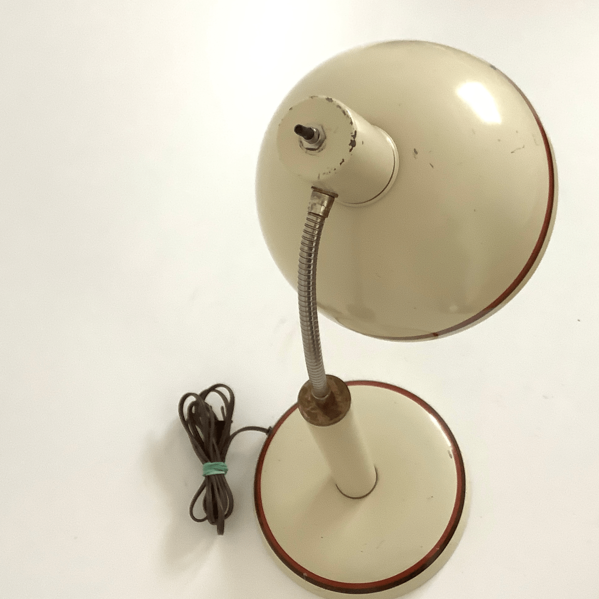 Vintage Bauhaus Lamp Metal / White / MCM