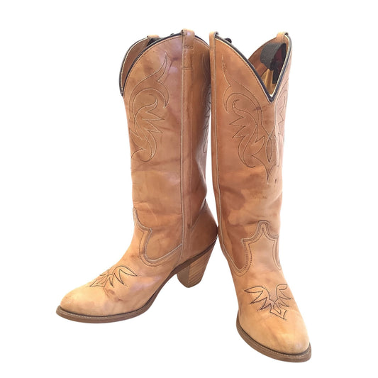 Vintage Dingo Cowboy Boots 7 / Tan / Vintage 1970s