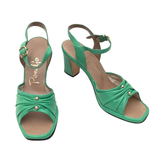 Vintage Green Strappy Heels 6.5 / Green / Vintage 1980s