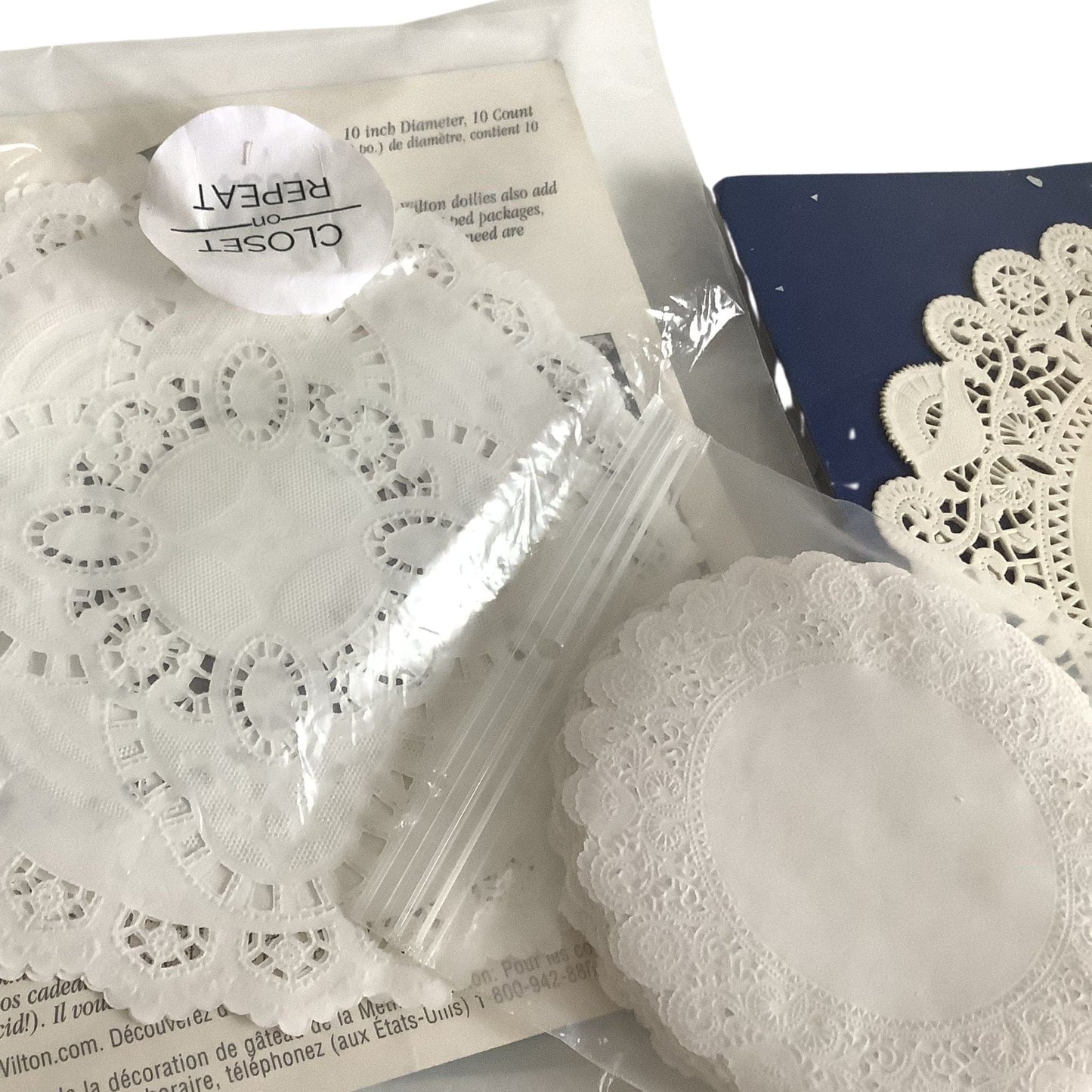 Vintage Paper Doilies White / Paper / Vintage 1990s