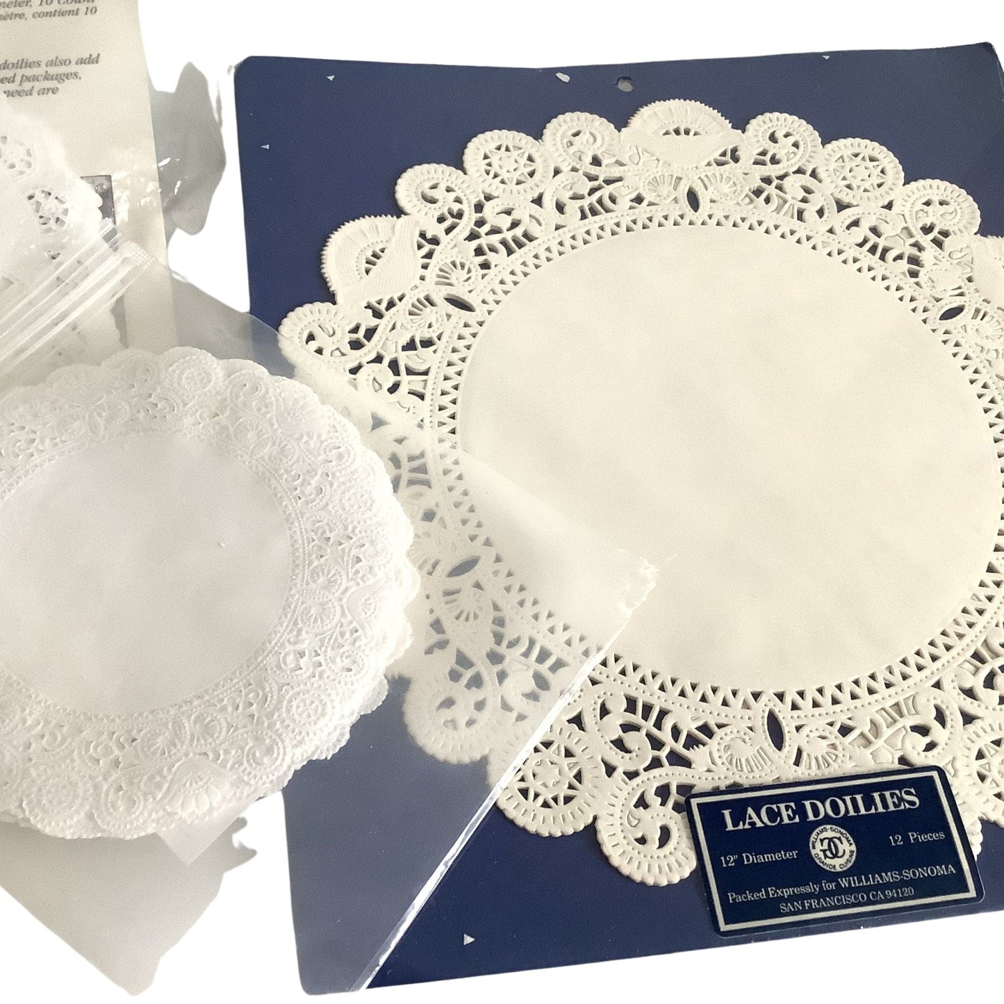 Vintage Paper Doilies White / Paper / Vintage 1990s