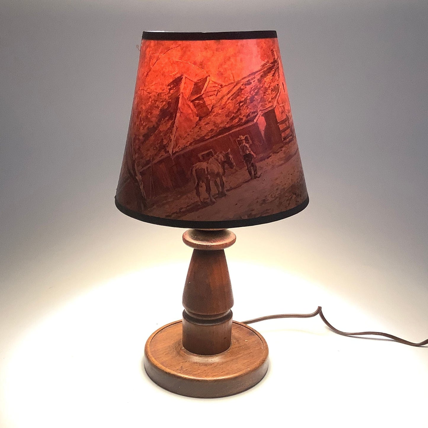 Vintage Western Lamp Multi / Wood / Western