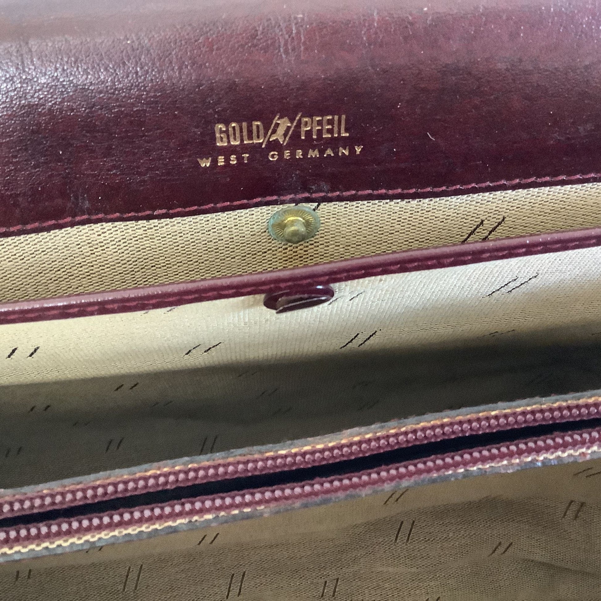 VTG Gold Pfeil Bag Burgundy / Leather / Vintage 1980s