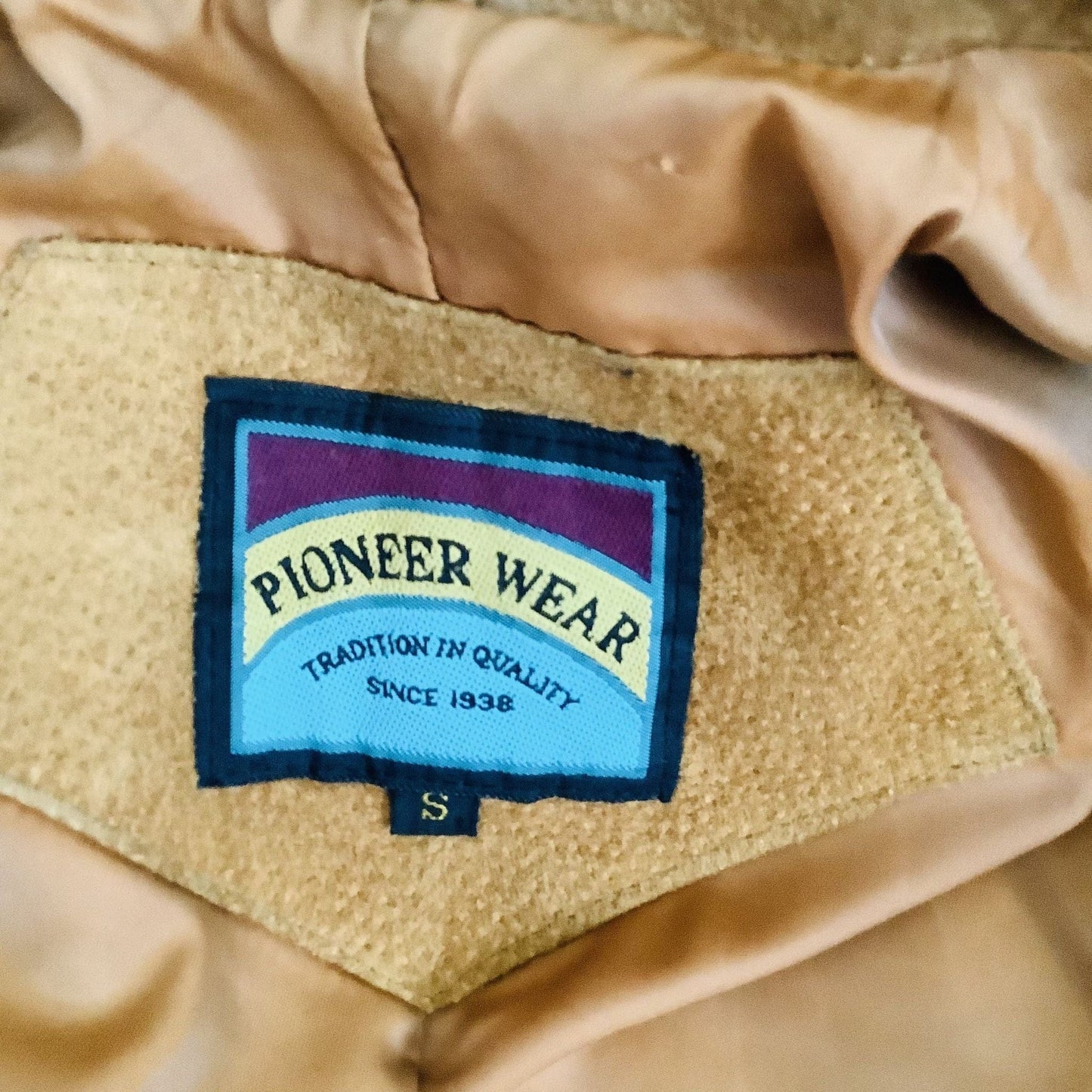 Western Fringe Jacket Small / Tan / Y2K - Now