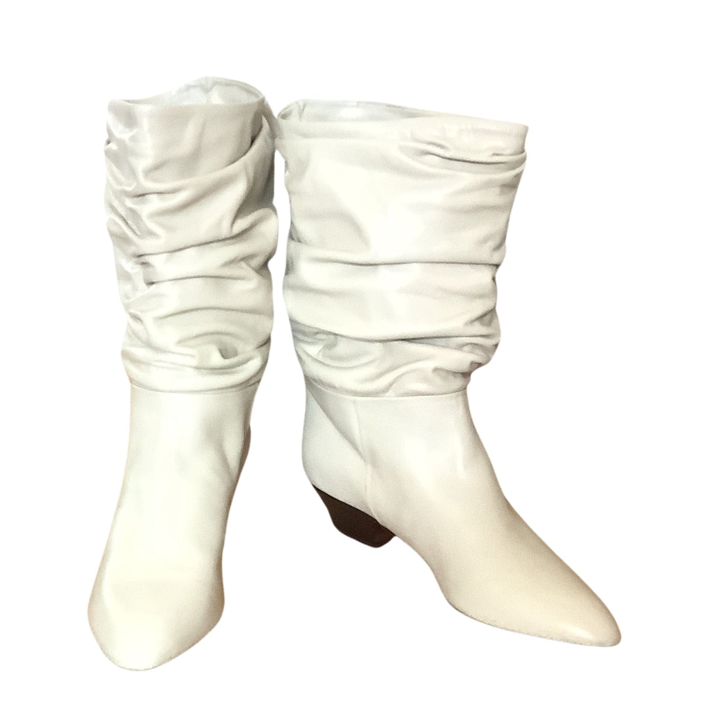 White Scrunch Boots 11 / White / Slouch