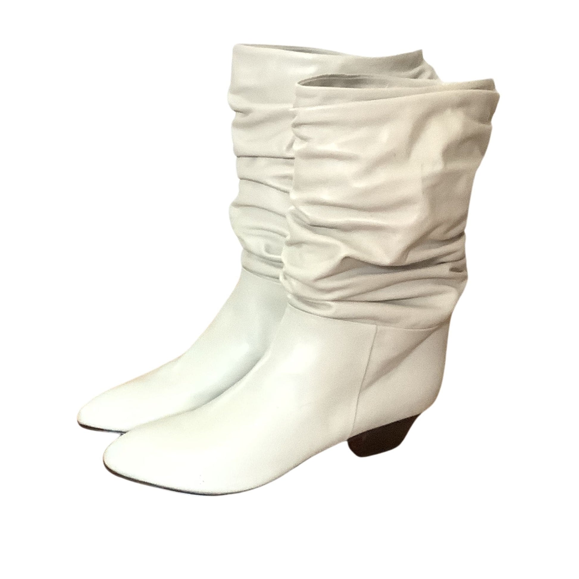 White Scrunch Boots 11 / White / Slouch