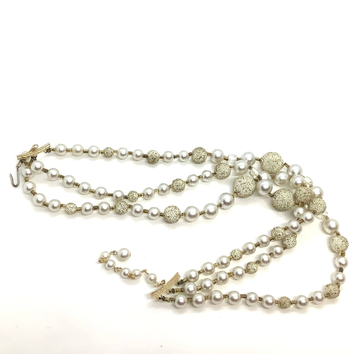 Old Frost Pearl Necklace