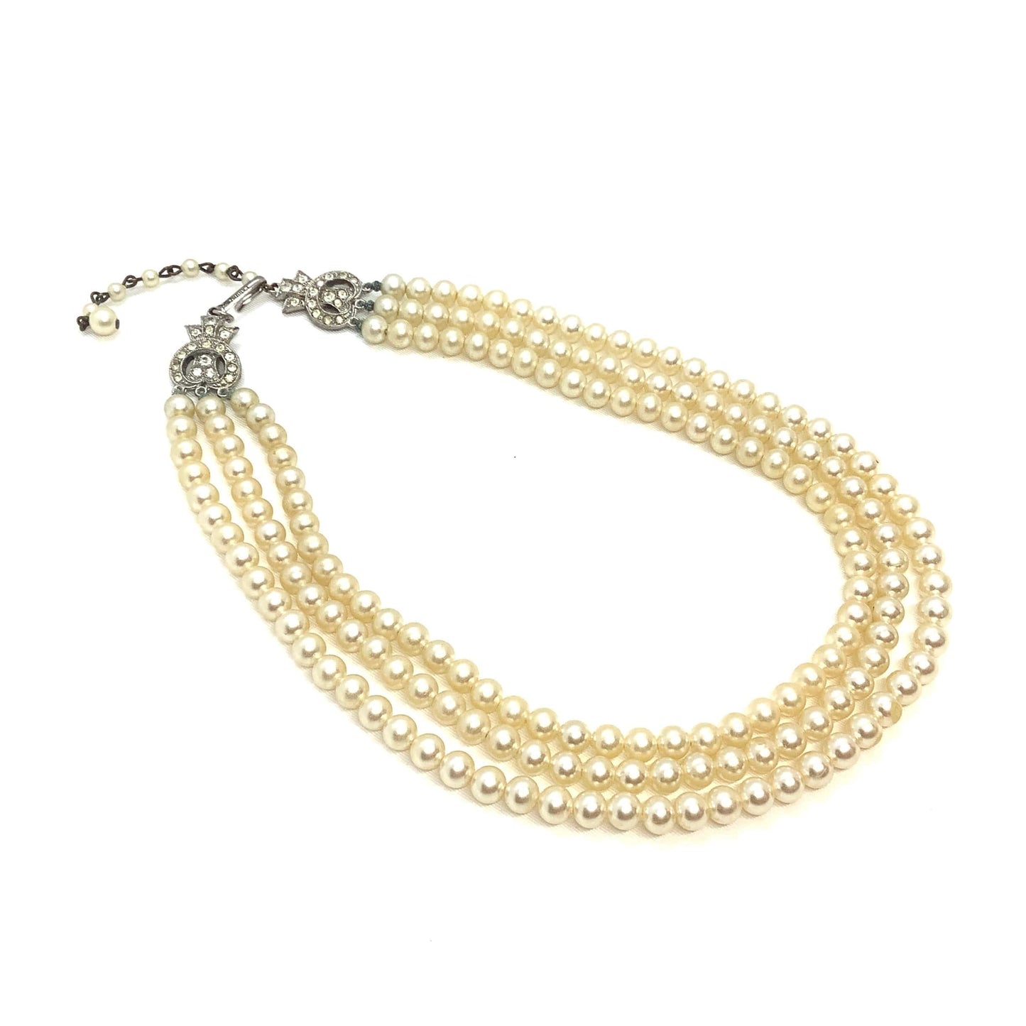 Retro Pearl Choker