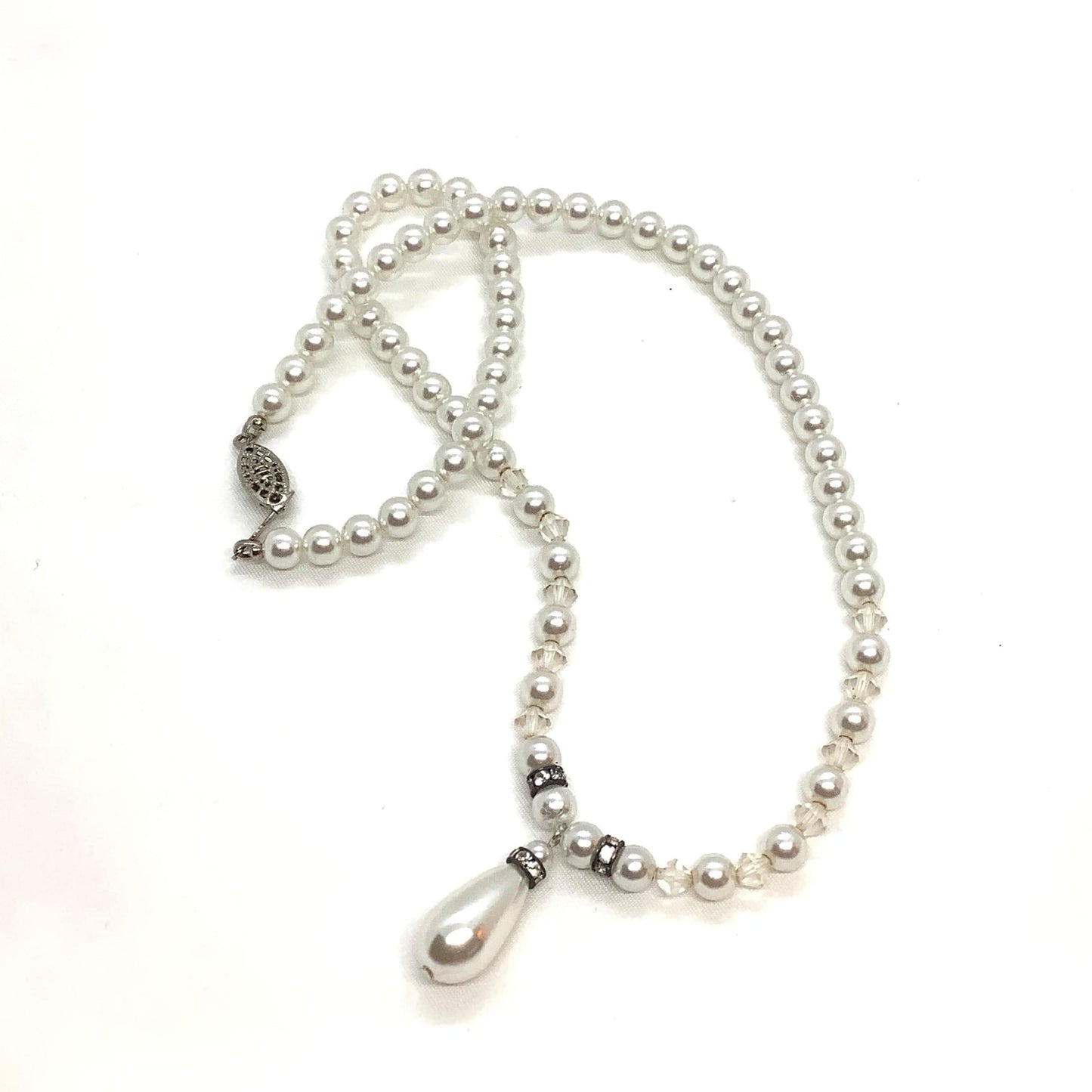 Teardrop Pearl Necklace